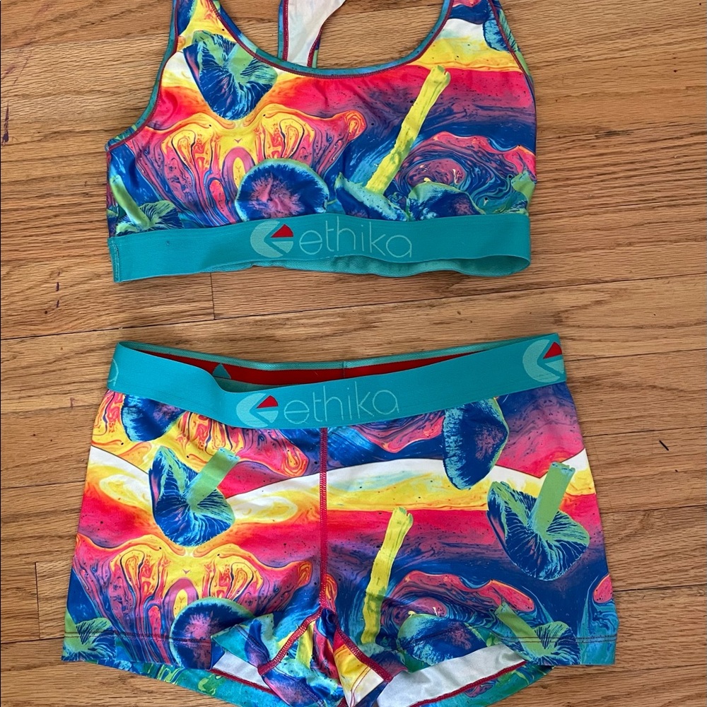 Ethika matching set medium